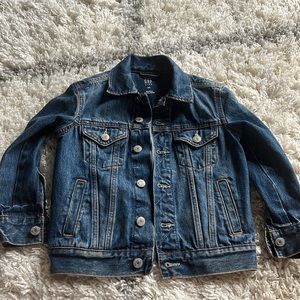 GAP kids XS Denim jacket. Like new , barely worn.